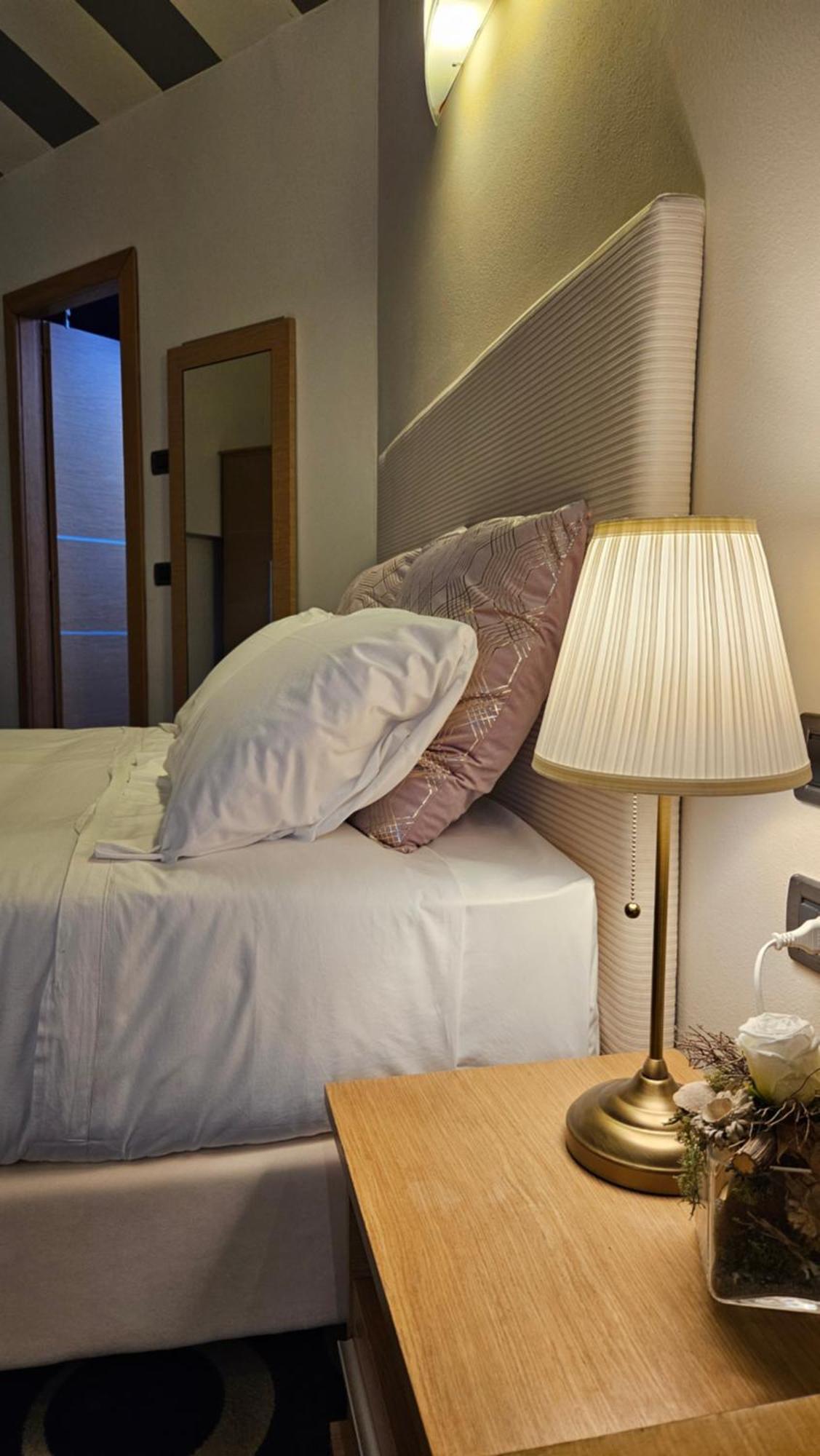 iH Hotels Firenze Select Executive Residence Buitenkant foto