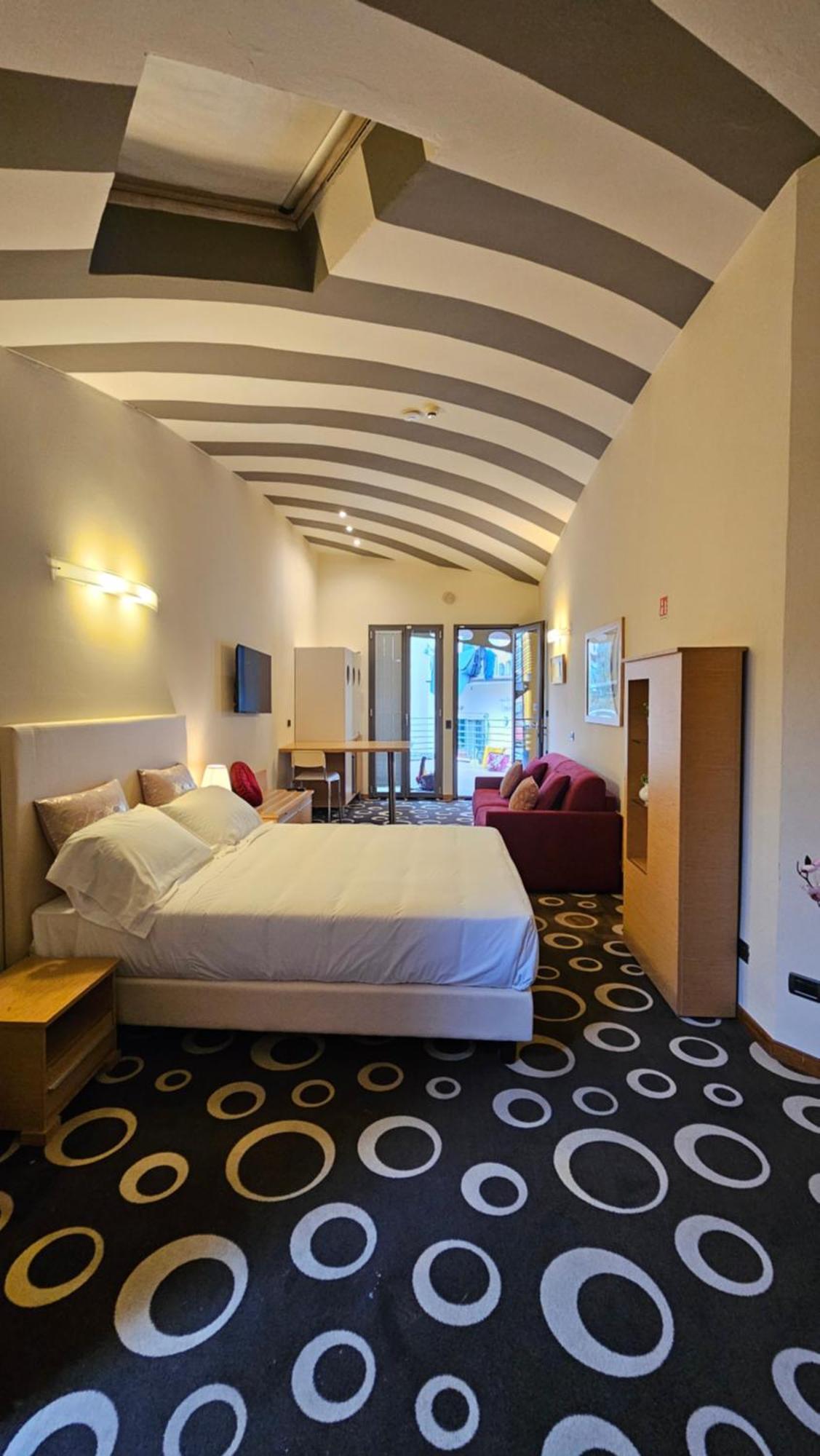 iH Hotels Firenze Select Executive Residence Buitenkant foto
