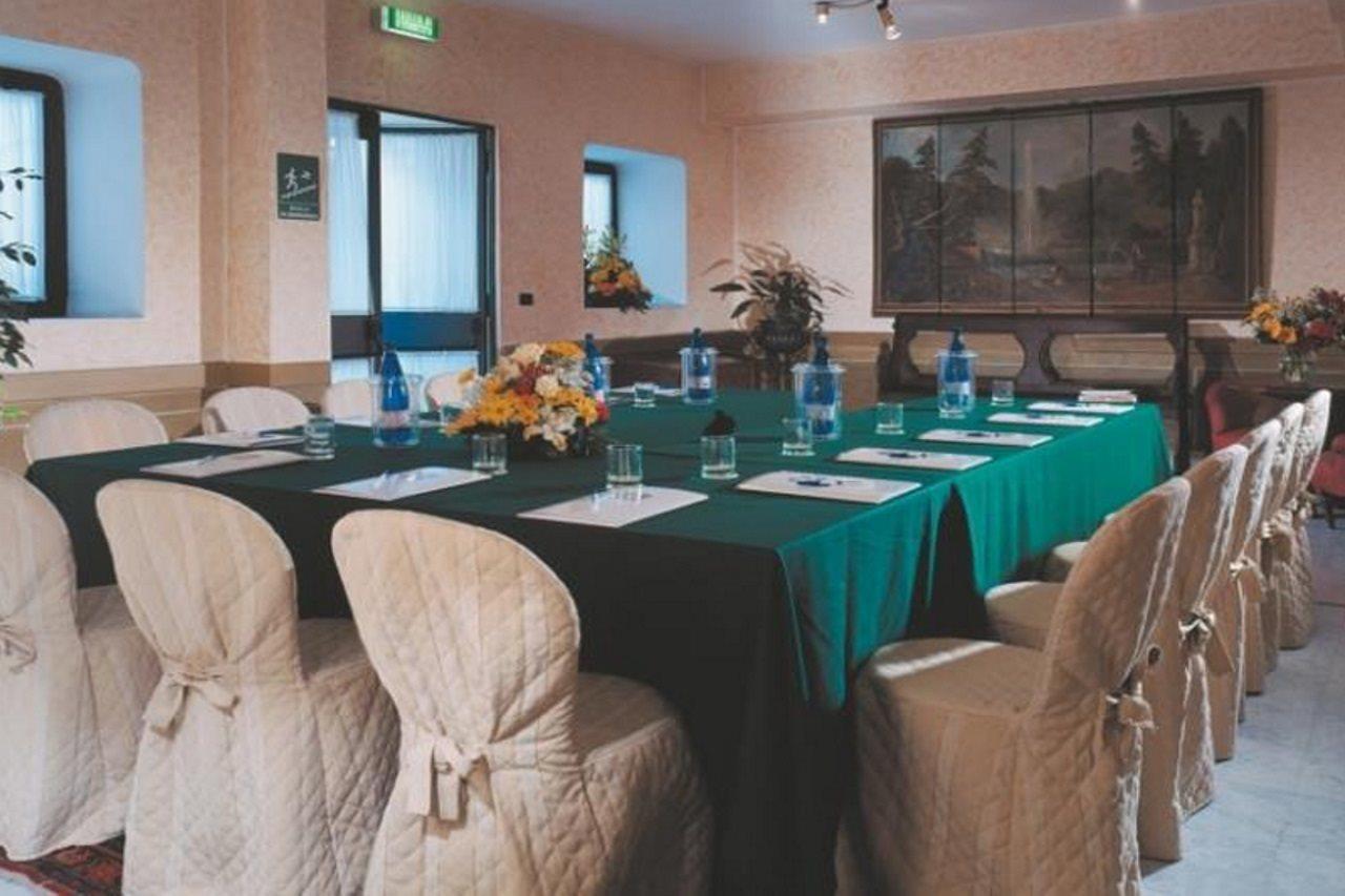 iH Hotels Firenze Select Executive Residence Buitenkant foto